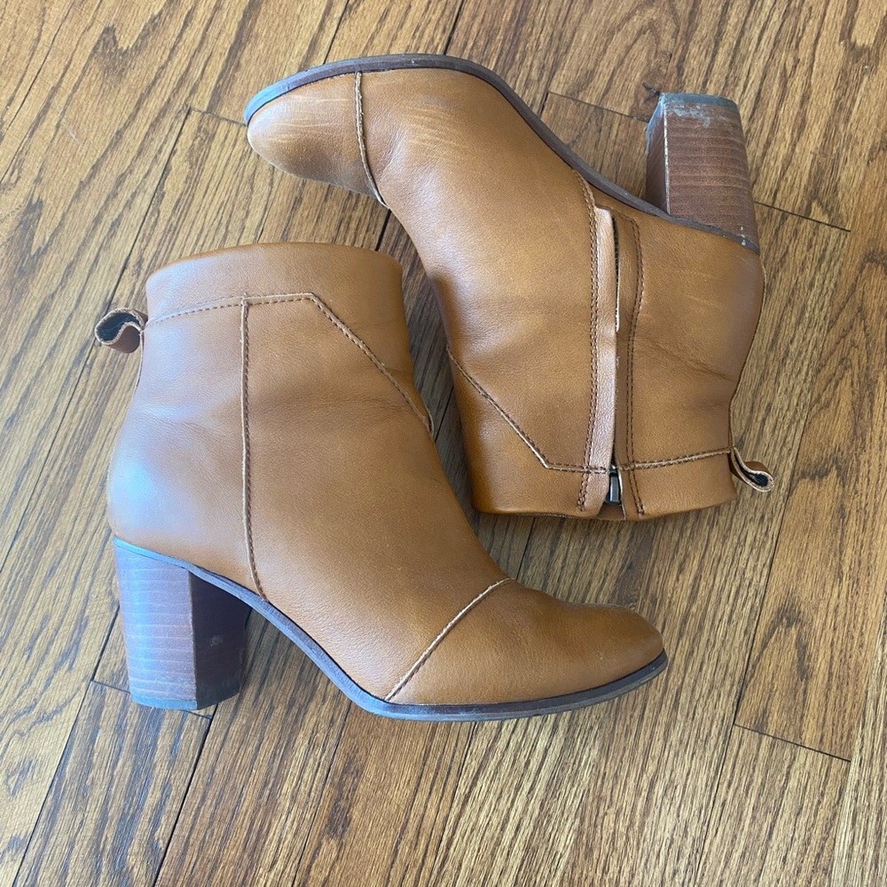 Toms Lunata Cognac Camel Tan Ankle Booties with Stacked Heel
